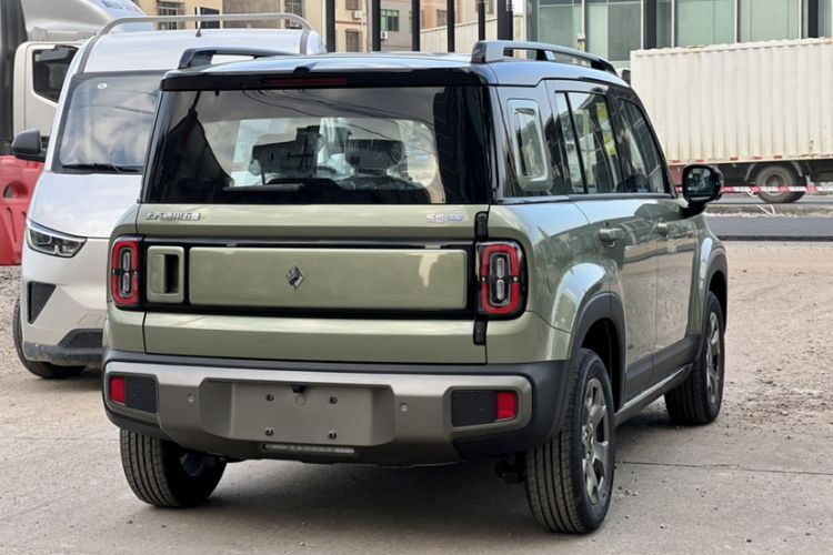 Used Baojun Spark EUV 2026 301km Flagship Edition Exterior 6