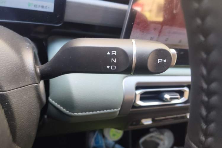 Used Baojun Spark EUV 2026 Model 501km Flagship Edition Gear Lever