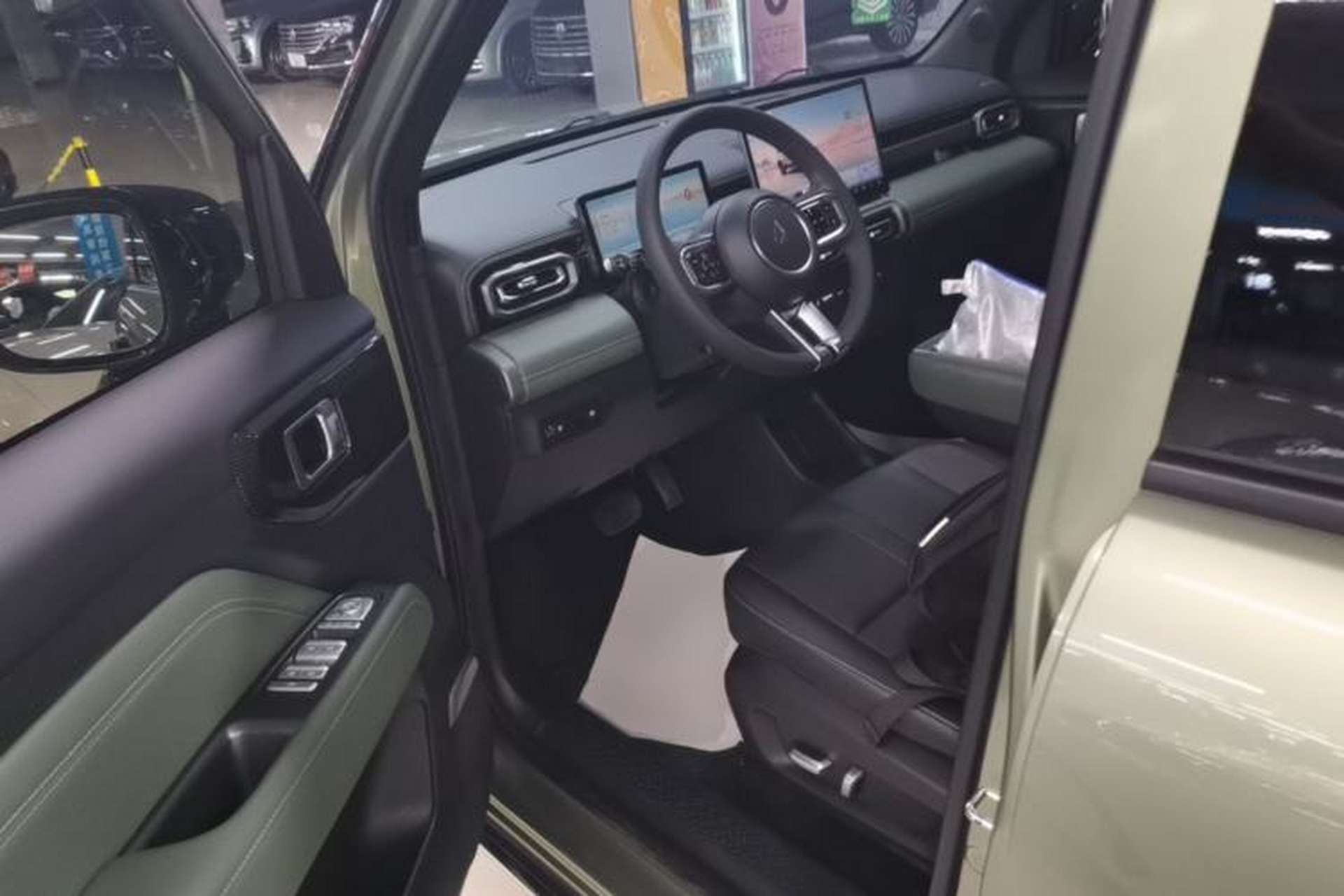 Used Baojun Spark EUV 2026 Model 401km Flagship Edition Left Front Seat
