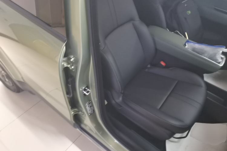 Used Baojun Spark EUV 2026 Model 401km Flagship Edition Right Front Seat