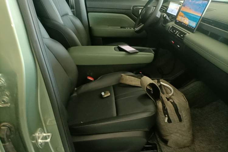 Used Baojun Spark EUV 2026 Model 501km Flagship Edition Right Front Seat