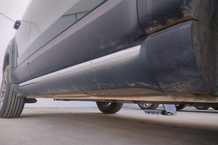 Used Baojun Spark EUV 2026 301km Flagship Edition Right Side Sill