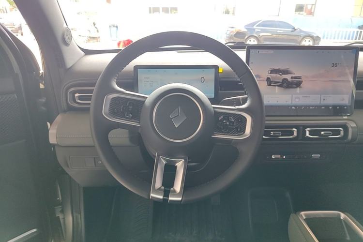 Used Baojun Spark EUV 2026 Model 401km Flagship Edition Steering Wheel