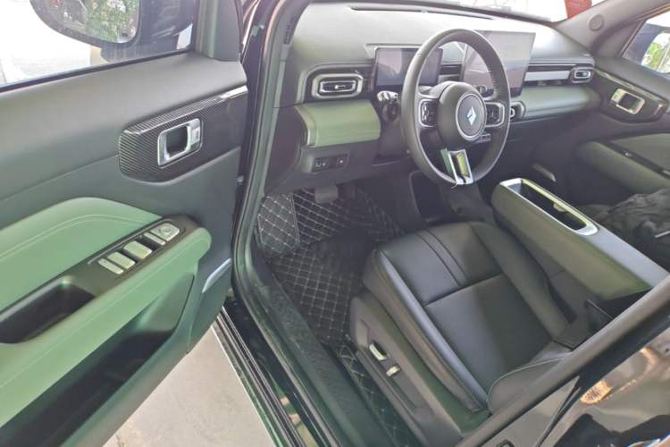 Used Baojun Spark EUV 2026 301km Flagship Edition Driver Seat