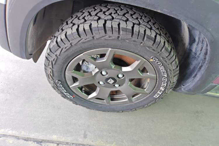 Used Baojun Spark EUV 2026 301km Flagship Edition Exterior 4
