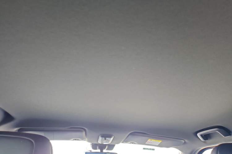 Used Baojun Spark EUV 2026 301km Flagship Edition Headliner