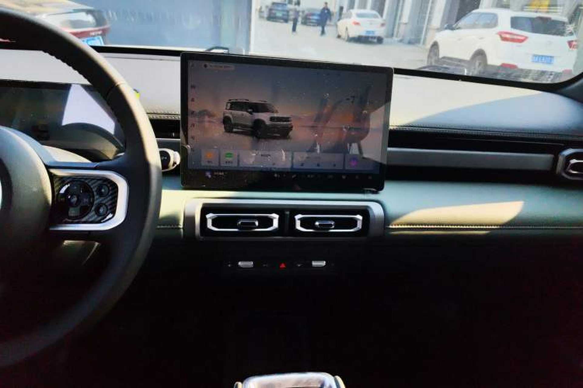 Used Baojun Spark EUV 2026 301km Flagship Edition Audio And AC Panel