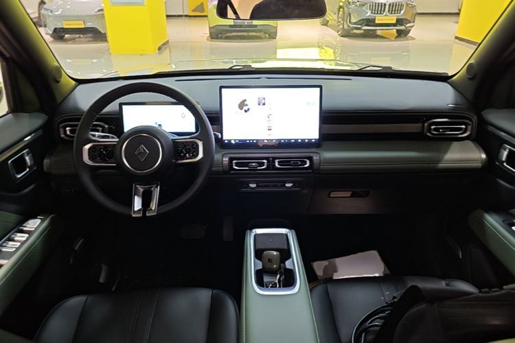 Used Baojun Spark EUV 2026 301km Flagship Edition Center Console