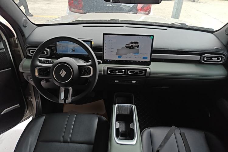 Used Baojun Spark EUV 2026 301km Flagship Edition Center Console