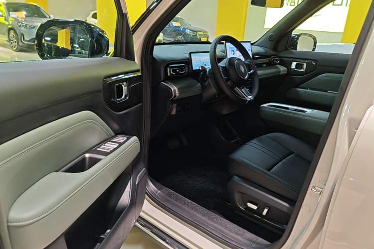 Used Baojun Spark EUV 2026 301km Flagship Edition Driver Seat
