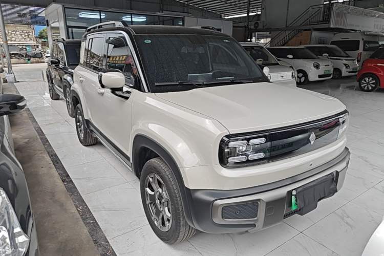 Used Baojun Spark EUV 2026 301km Flagship Edition Exterior 1