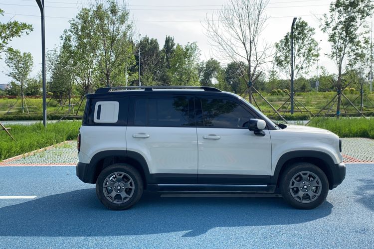 Used Baojun Spark EUV 2026 301km Flagship Edition Exterior 2