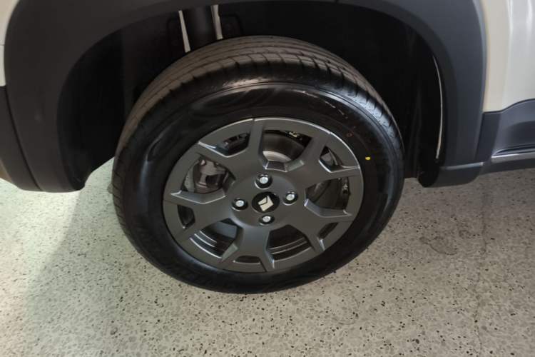 Used Baojun Spark EUV 2026 Model 501km Flagship Edition Exterior 5