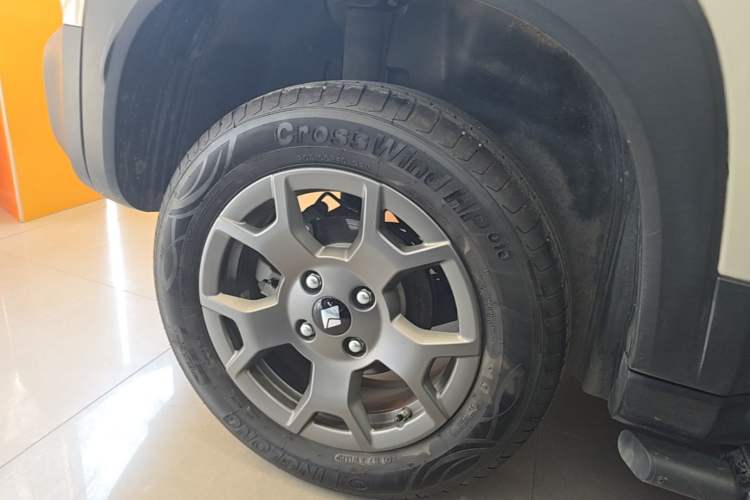 Used Baojun Spark EUV 2026 301km Flagship Edition Exterior 5