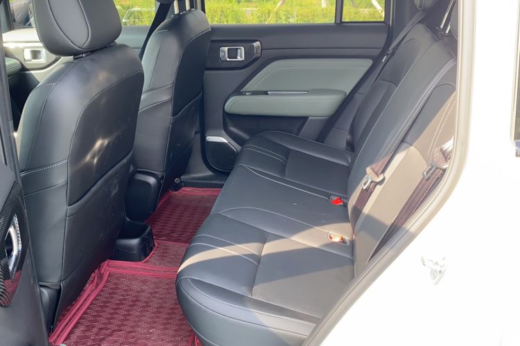 Used Baojun Spark EUV 2026 301km Flagship Edition Interior 2