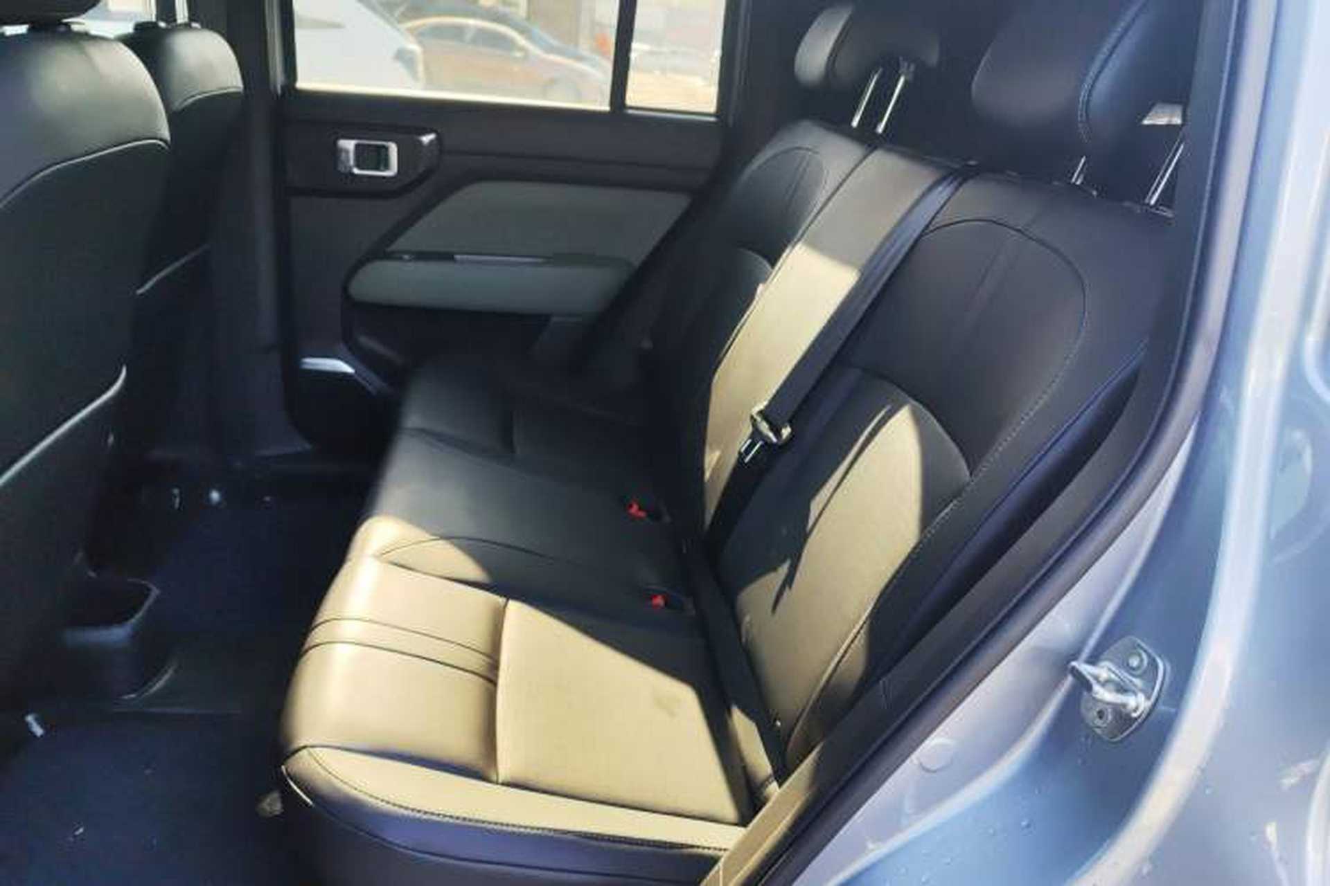 Used Baojun Spark EUV 2026 301km Flagship Edition Interior 4