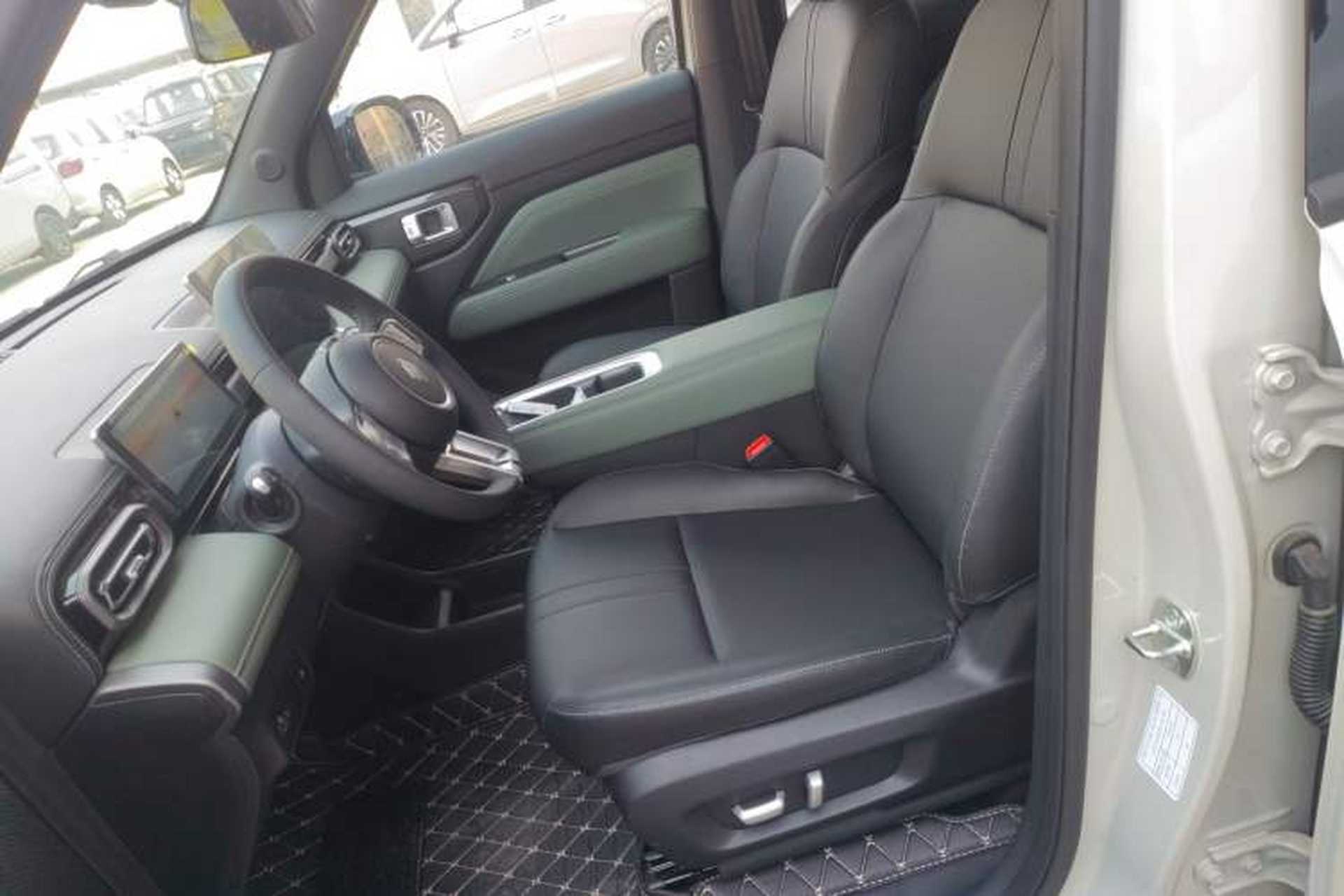 Used Baojun Spark EUV 2026 301km Flagship Edition Left Front Seat