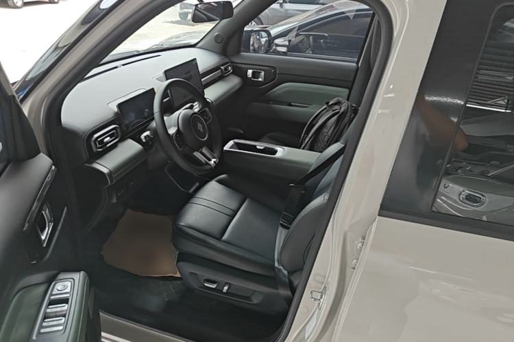 Used Baojun Spark EUV 2026 301km Flagship Edition Left Front Seat