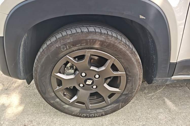 Used Baojun Spark EUV 2026 301km Flagship Edition Left Front Wheel Hub