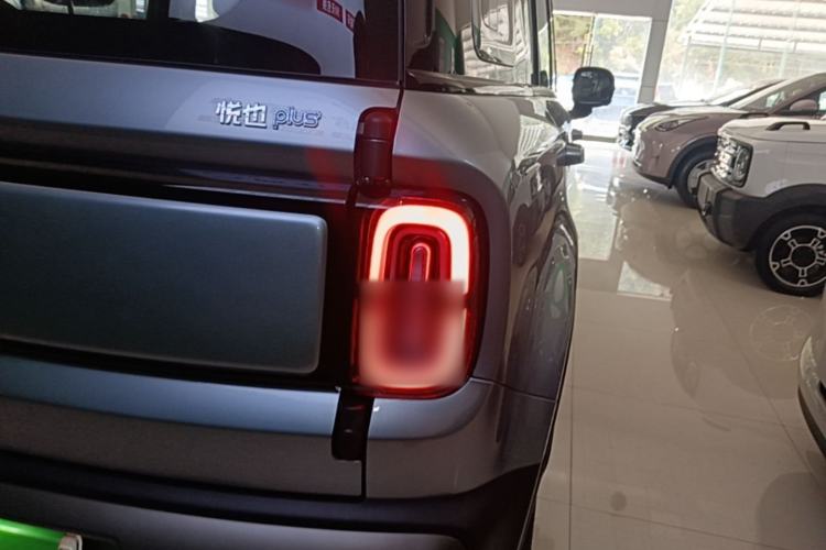 Used Baojun Spark EUV 2026 301km Flagship Edition Right Rear Taillight