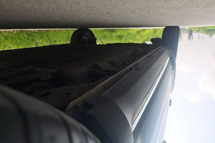 Used Baojun Spark EUV 2026 301km Flagship Edition Right Side Sill