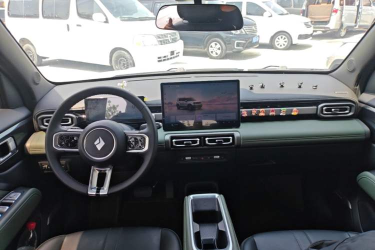 Used Baojun Spark EUV 2026 301km Flagship Edition Center Console