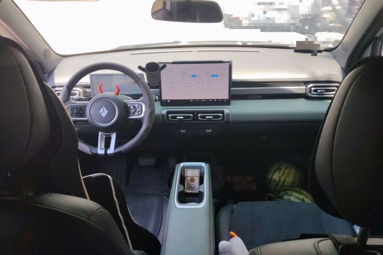 Used Baojun Spark EUV 2026 301km Flagship Edition Center Console