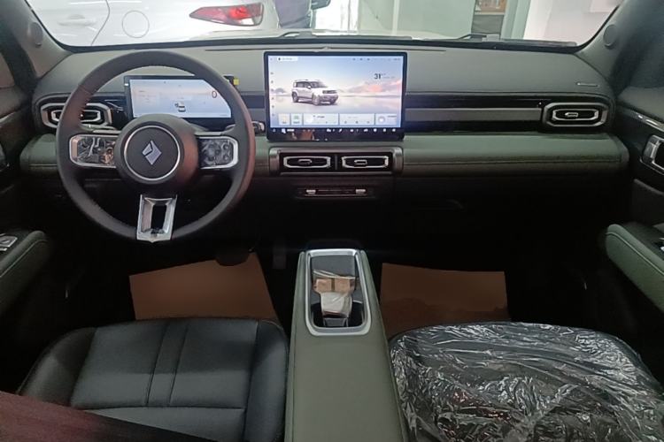 Used Baojun Spark EUV 2026 301km Flagship Edition Center Console