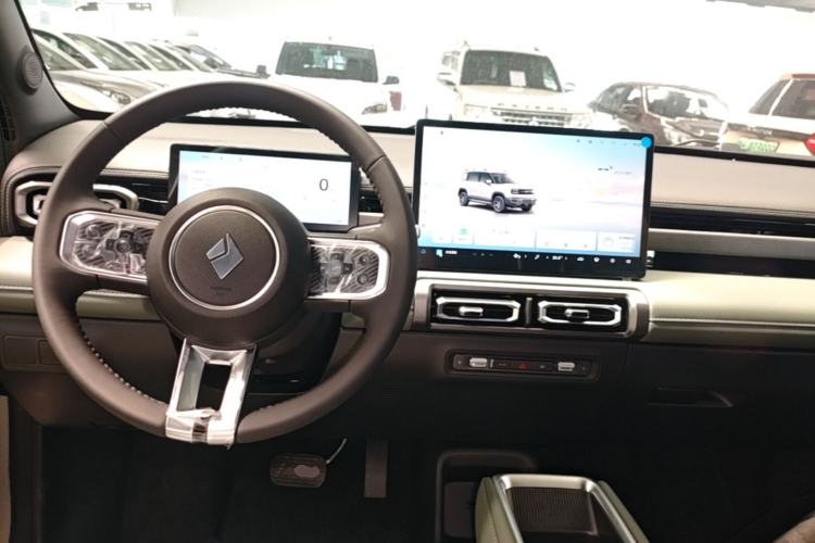 Used Baojun Spark EUV 2026 301km Flagship Edition Center Console