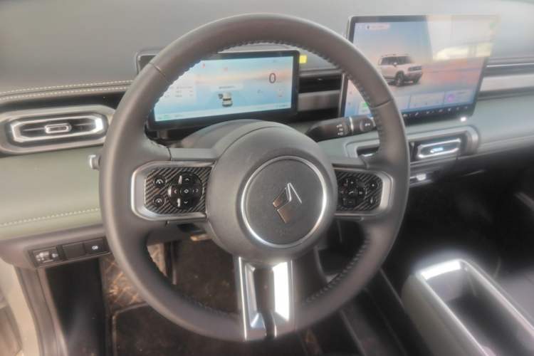 Used Baojun Spark EUV 2026 301km Flagship Edition Center Console