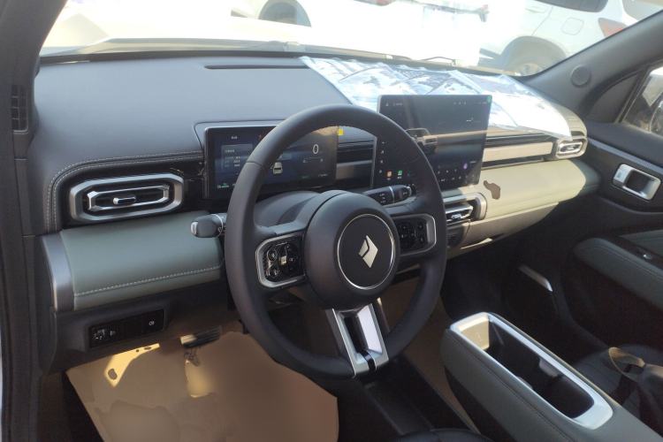 Used Baojun Spark EUV 2026 301km Flagship Edition Center Console