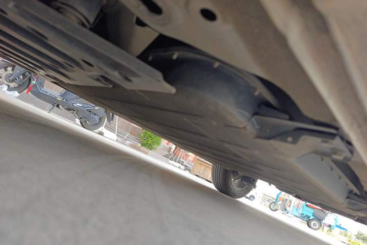 Used Baojun Spark EUV 2026 301km Flagship Edition Chassis Front Left
