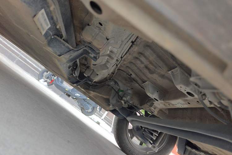 Used Baojun Spark EUV 2026 301km Flagship Edition Chassis Rear Left
