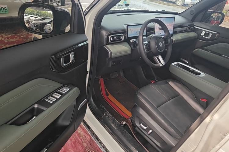 Used Baojun Spark EUV 2026 301km Flagship Edition Driver Seat