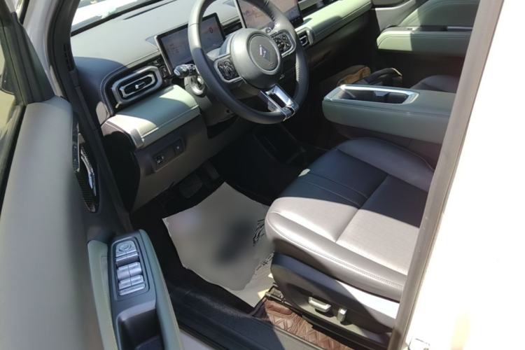 Used Baojun Spark EUV 2026 Model 501km Smart Luxury Edition Driver Seat