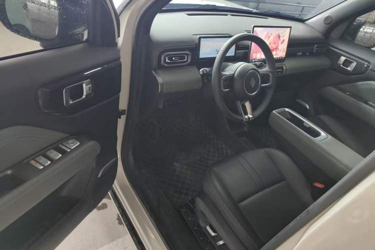 Used Baojun Spark EUV 2026 301km Flagship Edition Driver Seat