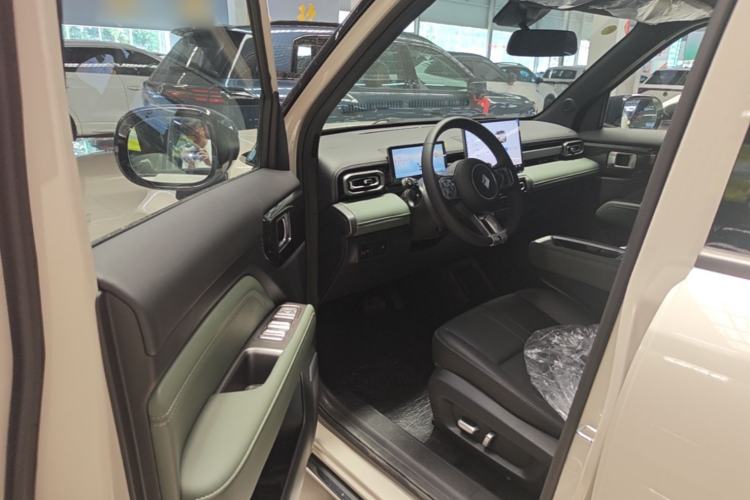 Used Baojun Spark EUV 2026 301km Flagship Edition Driver Seat