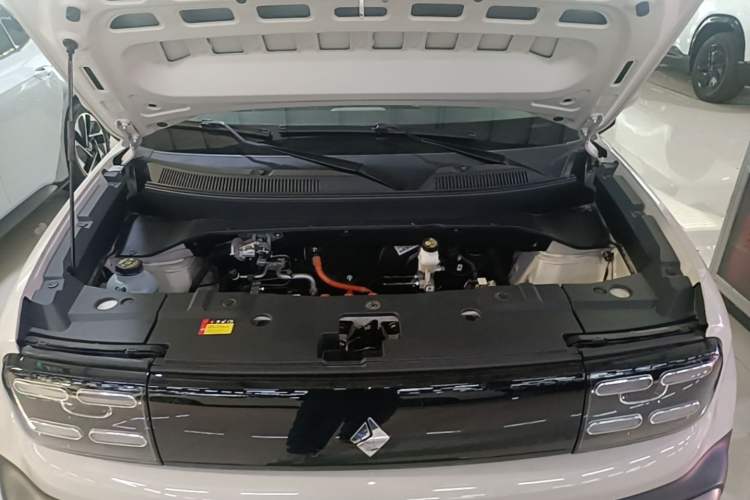 Used Baojun Spark EUV 2026 301km Flagship Edition Engine Bay
