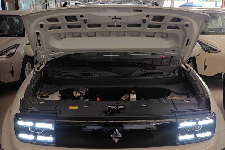 Used Baojun Spark EUV 2026 301km Flagship Edition Engine Bay