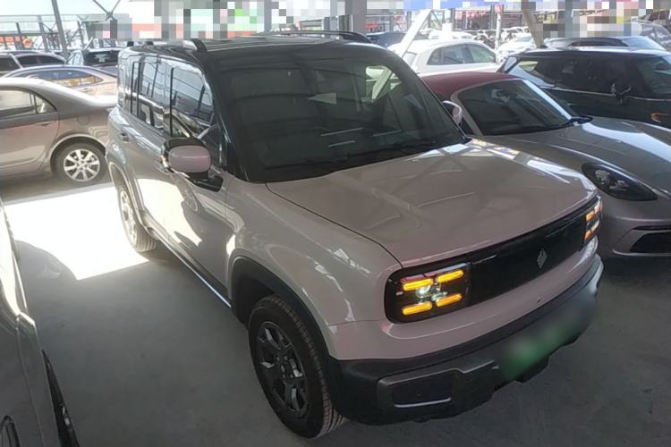 Used Baojun Spark EUV 2026 301km Flagship Edition Exterior 1