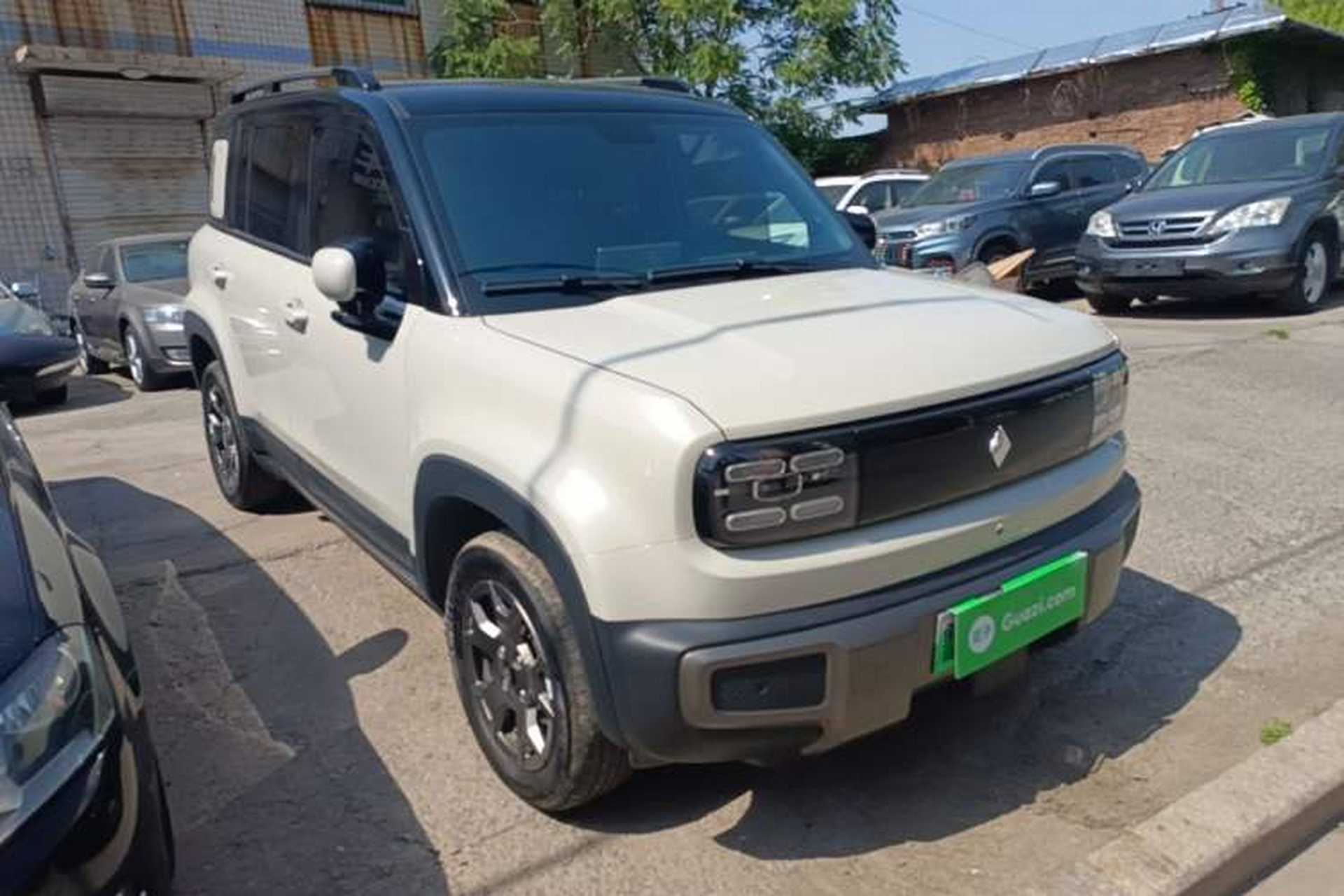 Used Baojun Spark EUV 2026 301km Flagship Edition Exterior 1