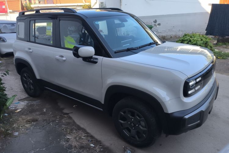 Used Baojun Spark EUV 2026 301km Flagship Edition Exterior 2