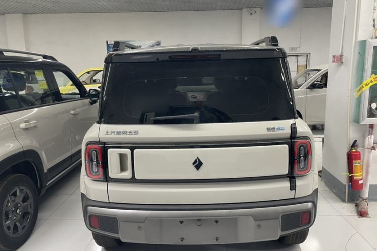 Used Baojun Spark EUV 2026 Model 401km Flagship Edition Exterior 2