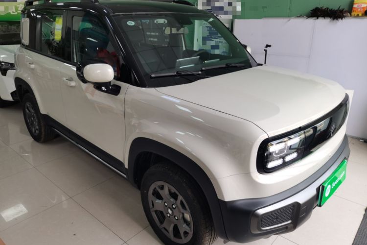 Used Baojun Spark EUV 2026 301km Flagship Edition Exterior 2