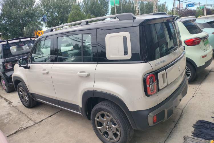 Used Baojun Spark EUV 2026 301km Flagship Edition Exterior 3