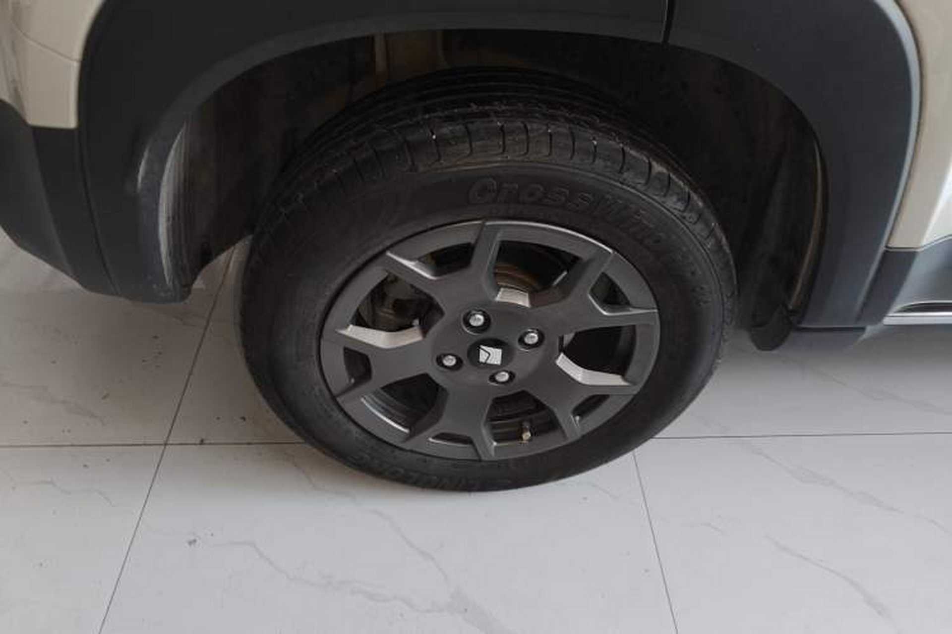 Used Baojun Spark EUV 2026 301km Flagship Edition Exterior 5