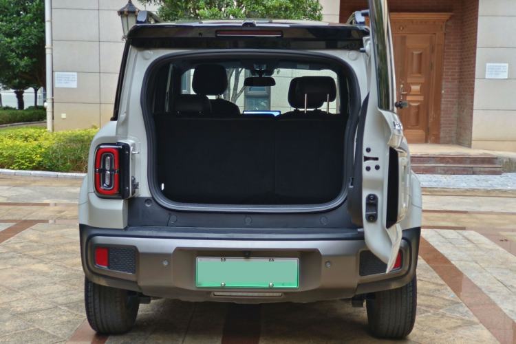Used Baojun Spark EUV 2026 301km Flagship Edition Exterior 5