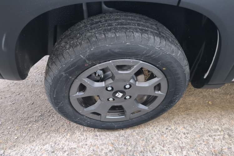 Used Baojun Spark EUV 2026 301km Flagship Edition Exterior 8