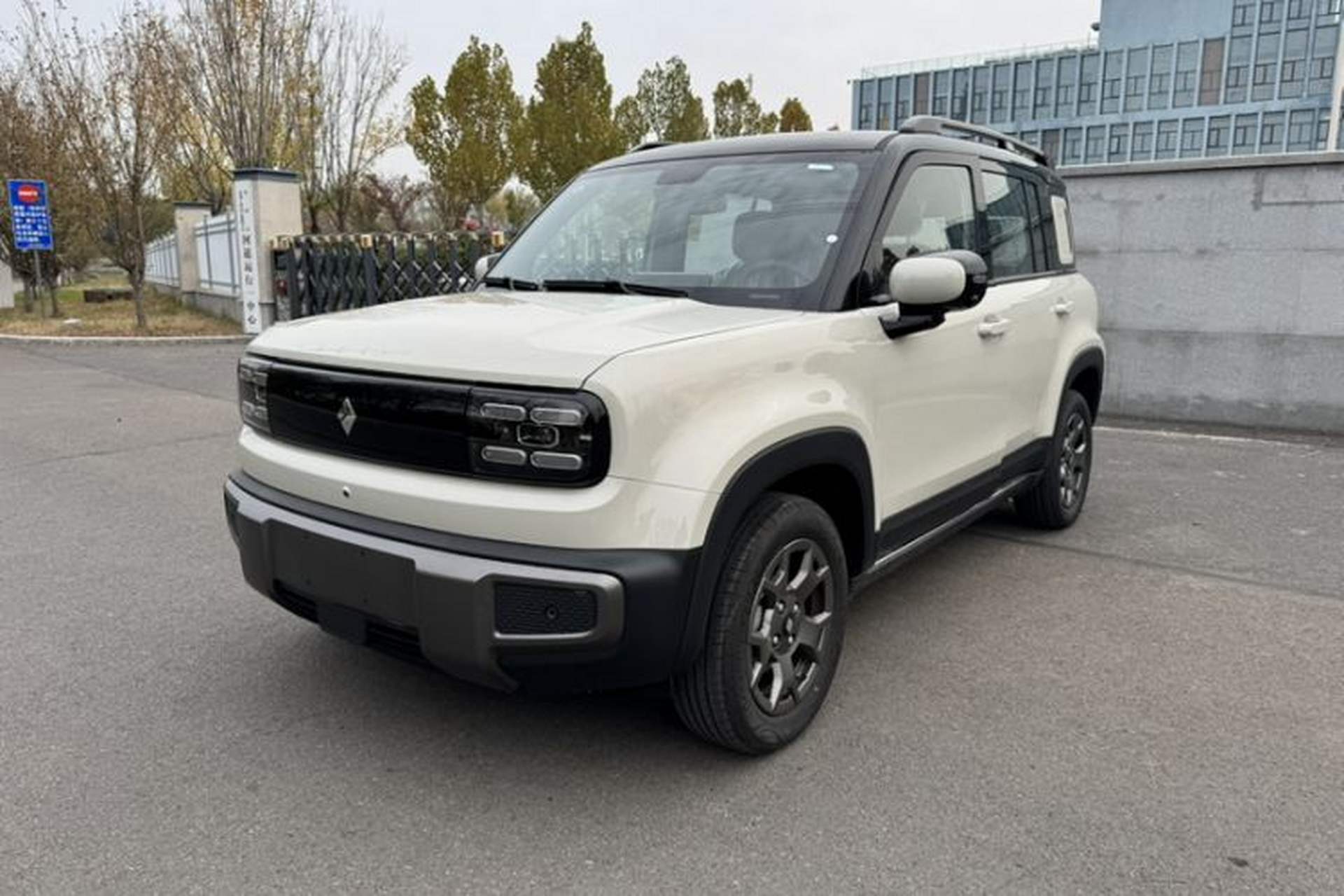 Used Baojun Spark EUV 2026 301km Flagship Edition Front Left 45 Deg