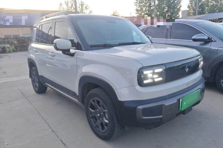Used Baojun Spark EUV 2026 301km Flagship Edition Front Right 45 Deg